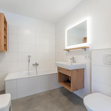 Apartment Falken 1 *